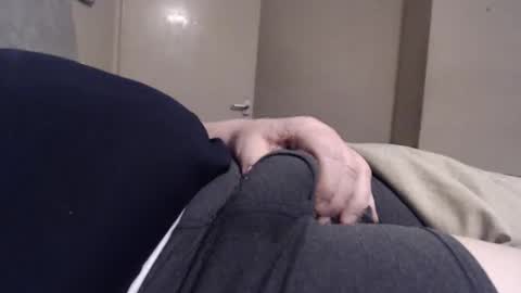 Snapshot of frankiel745 chatting on 03.09.25 frankiel745 online show from 03.09.25