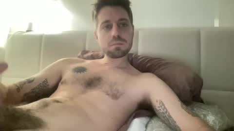 Snapshot of frankybiiig chatting on 12.21.24 thegoodandbiiig online show from 12.21.24