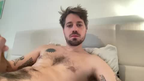 Snapshot of frankybiiig chatting on 10.22.25 thegoodandbiiig online show from 10.22.25