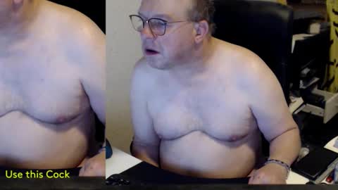 Snapshot of fransje_ chatting on 01.05.25 Fransje online show from 01.05.25