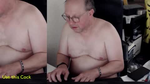 Snapshot of fransje_ chatting on 01.08.25 Fransje online show from 01.08.25