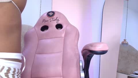 FRANYELY online show from 11.14.25