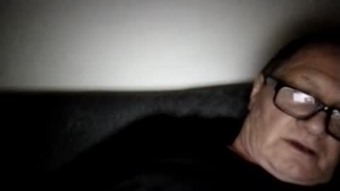 Snapshot of frauenfeind1 chatting on 12.10.24 Wolfi online show from 12.10.24