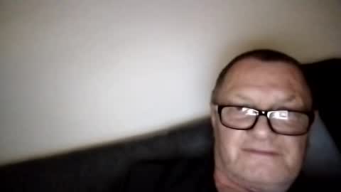 Snapshot of frauenfeind1 chatting on 01.28.25 Wolfi online show from 01.28.25