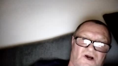 Snapshot of frauenfeind1 chatting on 02.03.25 Wolfi online show from 02.03.25