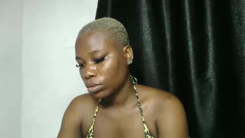 frekkymorelle online show from 02.28.25