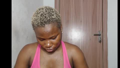 frekkymorelle online show from 10.07.25