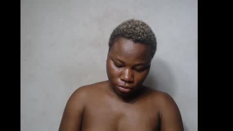 frekkymorelle online show from 11.16.25