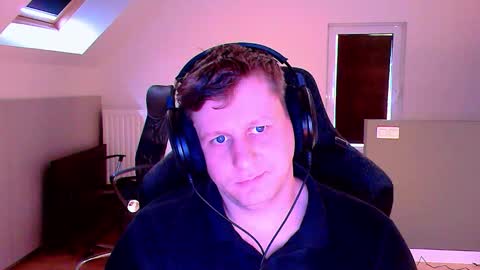 Snapshot of frenchfrieswithmayo chatting on 10.11.25 French fries online show from 10.11.25