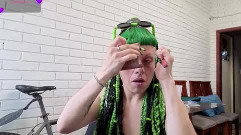 freyaa_sorceress online show from 10.12.25