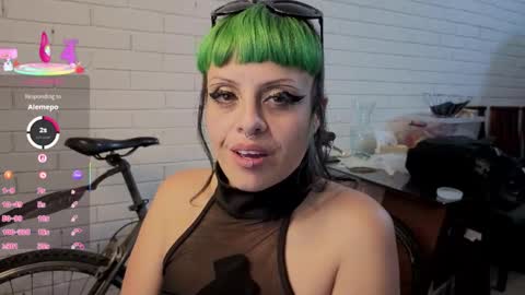 freyaa_sorceress online show from 11.14.25