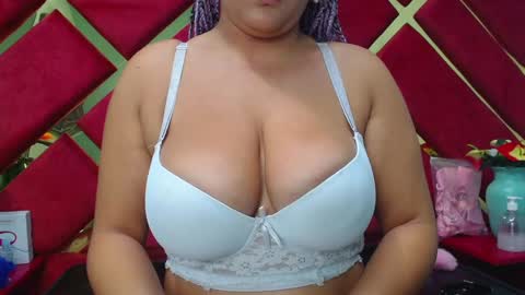 Snapshot of freyja_naugthy chatting on 02.05.25 freyja_naugthy online show from 02.05.25