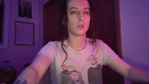 Snapshot of freythegemini chatting on 12.27.24 FreyaTheGemini online show from 12.27.24