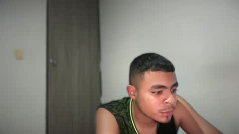 Snapshot of freyva_ chatting on 01.29.25 freyva_ online show from 01.29.25
