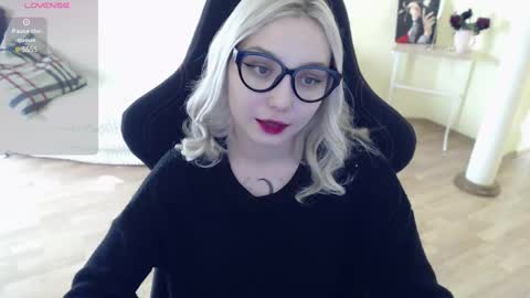 Lilith online show from 02.11.25