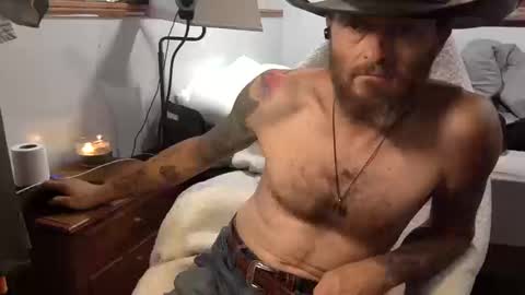 Snapshot of froski666 chatting on 10.10.25 froski666 online show from 10.10.25