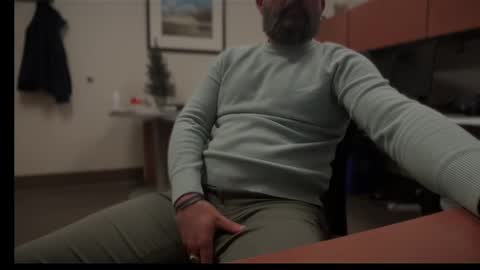 Snapshot of fuckadilf chatting on 01.03.25 fuckadilf online show from 01.03.25