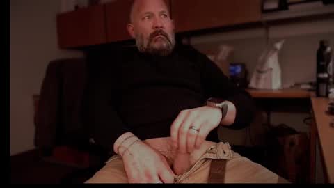 Snapshot of fuckadilf chatting on 01.23.25 fuckadilf online show from 01.23.25