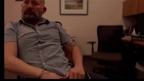 Snapshot of fuckadilf chatting on 01.27.25 fuckadilf online show from 01.27.25