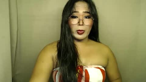 kim online show from 12.04.25