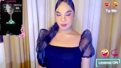 Snapshot of fuckscar_doll chatting on 10.19.25 fuckscar_doll online show from 10.19.25