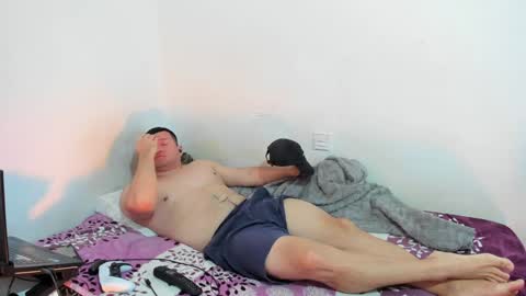 Snapshot of fuckynations chatting on 12.22.24 Fuckdirtymen online show from 12.22.24