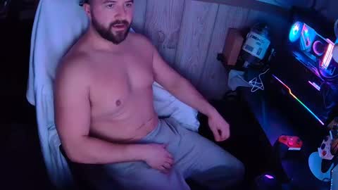 Snapshot of fufupop chatting on 02.23.25 fufupop online show from 02.23.25