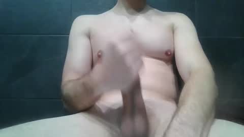 Snapshot of funguyinto89 chatting on 12.30.24 funguyinto89 online show from 12.30.24