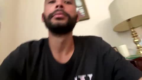 Snapshot of fvvkboyy chatting on 02.22.25 fvvkboyy online show from 02.22.25