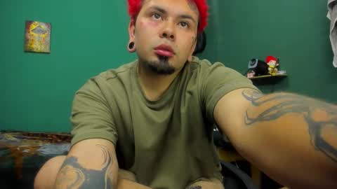 Snapshot of gaara_tt chatting on 11.08.25 independient model online show from 11.08.25