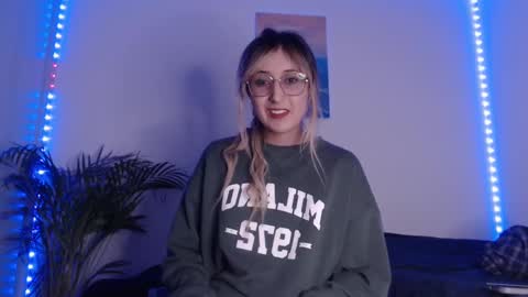 Snapshot of gabb_rioss chatting on 03.07.25 Gabriela online show from 03.07.25