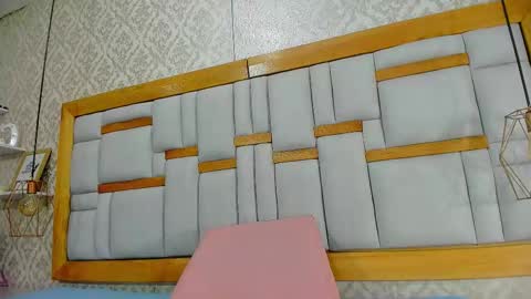 galaanderson online show from 10.24.25