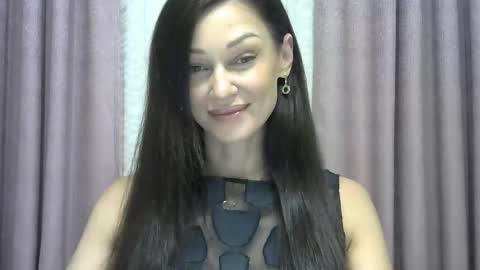 Snapshot of galaxy_33 chatting on 09.11.25 galaxy_33 online show from 09.11.25