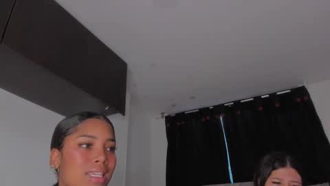 Snapshot of game_with_lesbians_ chatting on 03.08.25 game with lesbians online show from 03.08.25