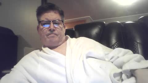 Snapshot of gameon1969 chatting on 01.26.25 gameon1969 online show from 01.26.25