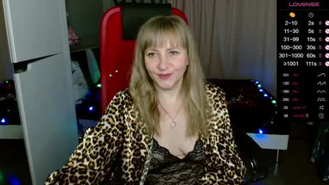 Snapshot of ganet469 chatting on 12.30.24 Janette online show from 12.30.24