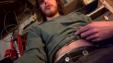 Snapshot of garetmc chatting on 01.12.25 garetmc online show from 01.12.25