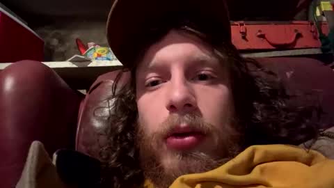 Snapshot of garetmc chatting on 02.23.25 garetmc online show from 02.23.25