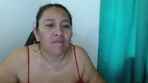 Snapshot of gatika_sexy chatting on 01.06.25 katia online show from 01.06.25