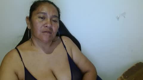 Snapshot of gatika_sexy chatting on 01.25.25 katia online show from 01.25.25