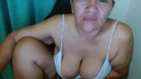 Snapshot of gatika_sexy chatting on 02.23.25 katia online show from 02.23.25