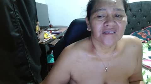 Snapshot of gatika_sexy chatting on 09.21.25 katia online show from 09.21.25