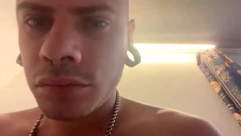 Snapshot of gayboyx1312 chatting on 11.02.25 gayboyx1312 online show from 11.02.25