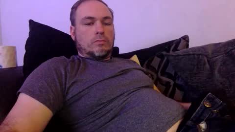 Snapshot of geddes4 chatting on 10.01.25 SIR online show from 10.01.25