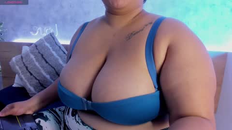 Snapshot of geminis_muentes chatting on 01.04.25 geminis muentes online show from 01.04.25