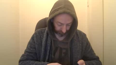 Snapshot of geon2xx chatting on 01.03.25 Geon online show from 01.03.25