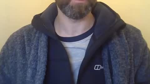 Snapshot of geon2xx chatting on 02.15.25 Geon online show from 02.15.25