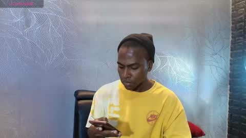 G E O R G E online show from 10.02.25