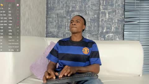 G E O R G E online show from 10.08.25