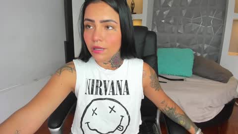 Snapshot of georgina_vega chatting on 02.03.25 Georgina online show from 02.03.25